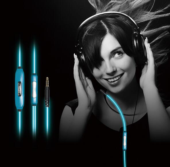 glowing earphone with mic